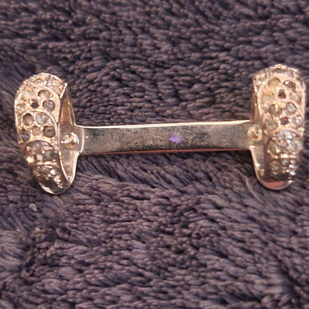 MAZER Fur Pin